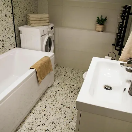 Appartement Z Tarasami - Moja
