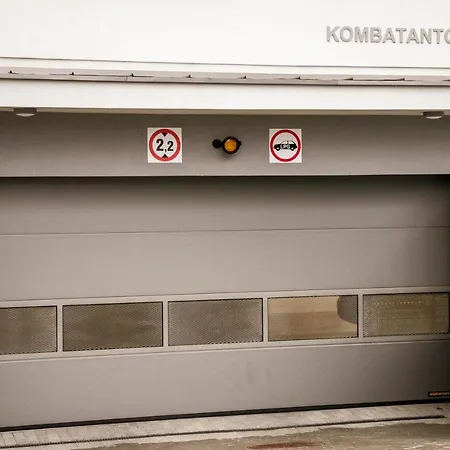 Appartement Z Tarasami - Moja *