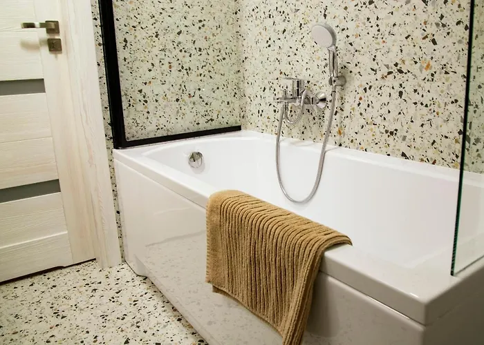 Z Tarasami - Moja Lägenhet *